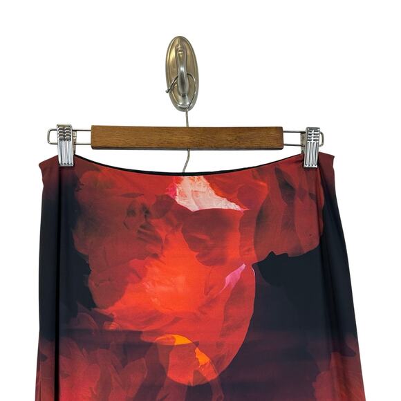White Fox Boutique Sweet Salutations Maxi Skirt Ember Red & Black Floral Size  M - Picture 7 of 12